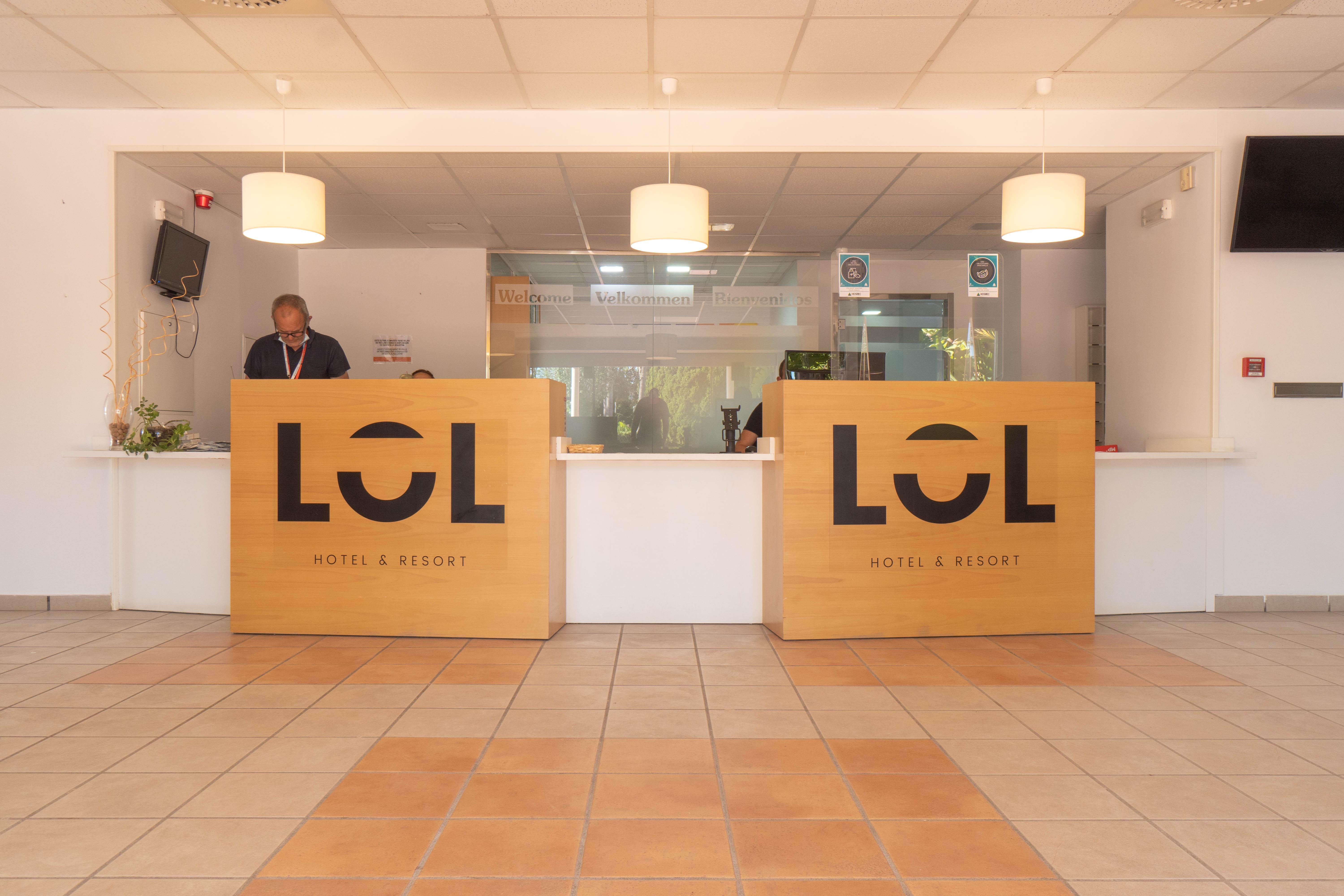 拉尔法斯德尔皮 L'Alfas Oasis酒店 外观 照片